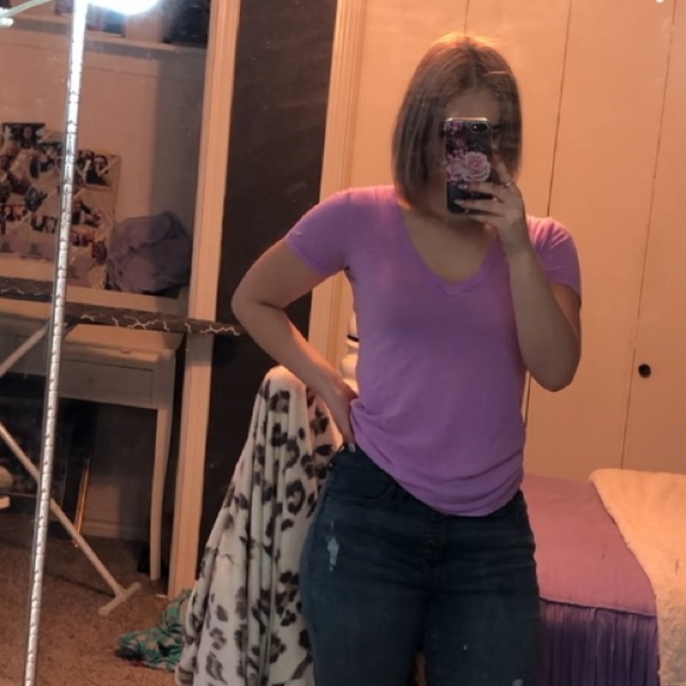 VS pink t shirt!